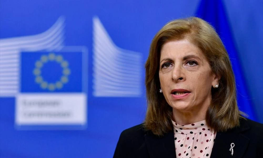 Κυριακίδου: Θα μεταβεί αύριο στην Αθήνα η επίτροπος Υγείας της ΕΕ